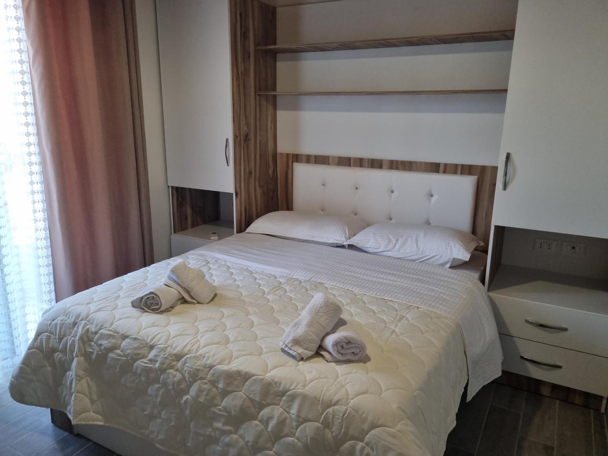 Vila Soleil Vlora Kültér fotó
