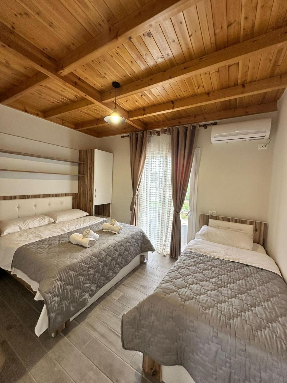 Vila Soleil Vlora Kültér fotó